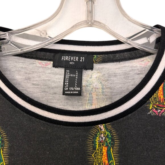 Forever 21 Men's T-Shirt - Picture 3 of 4